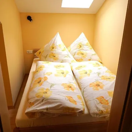 Hans Girgl Hof Апартаменты