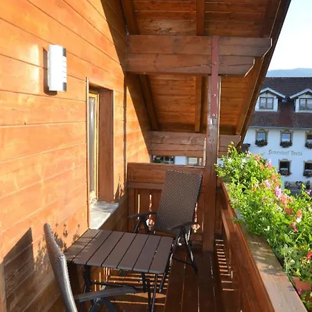 Hans-girgl-hof *