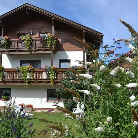 Apartment Hans-girgl-hof