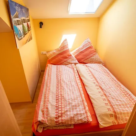 Hans-girgl-hof Apartment *